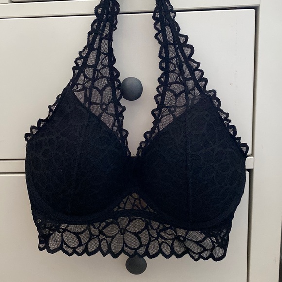 Halter top bralette - Picture 1 of 4
